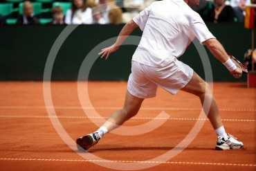 Facing Federer: Tennis Masters Cup Uncovered