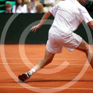 Facing Federer: Tennis Masters Cup Uncovered